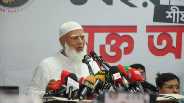 বিএনপি জনগণকে মূর্খ মনে করে: বিরোধীদলীয় নেতা