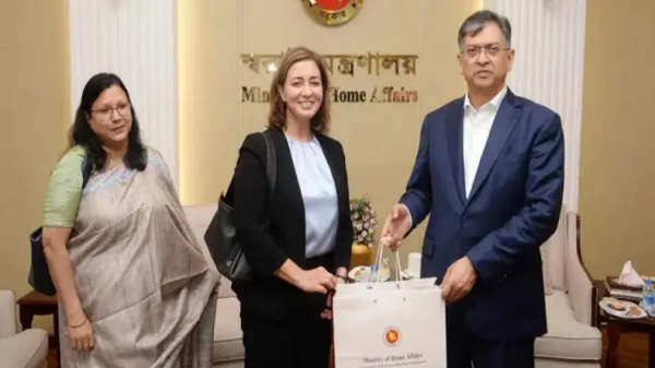 মানবপাচার ও সংঘবদ্ধ অপরাধ দমনে জিরো টলারেন্স সরকারের : স্বরাষ্ট্রমন্ত্রী