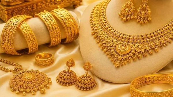 দেশের বাজারে আবারও বাড়ল স্বর্ণের দাম