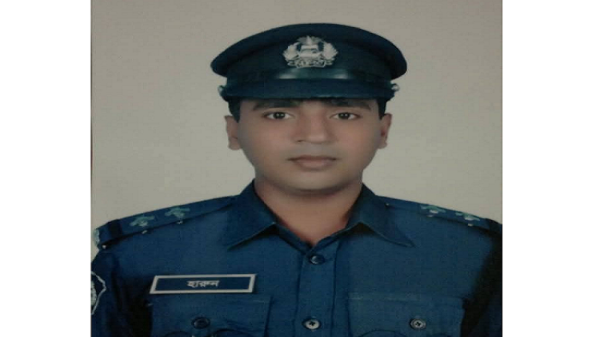 বরগুনায় সাংবাদিককে হ্যান্ডকাফ কান্ডে এসআই প্রত্যাহার